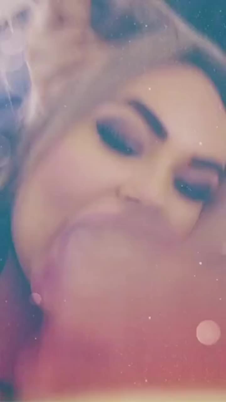 Australian cum 👸🏼🖤 : video clip