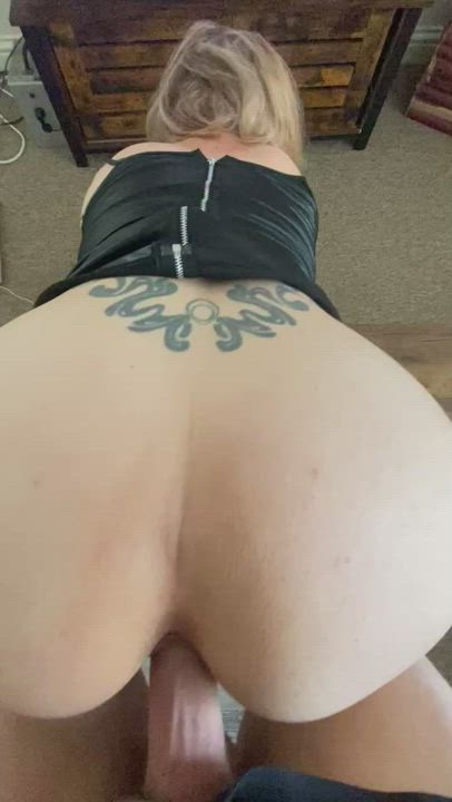 Who’s next? 38f : video clip