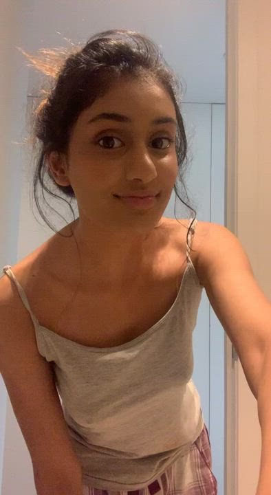 [F] wait for it… 😋 : video clip