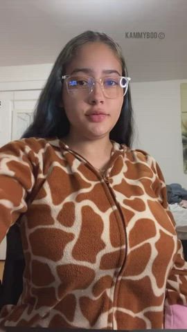 I don’t need to wear an onesie to bed : video clip