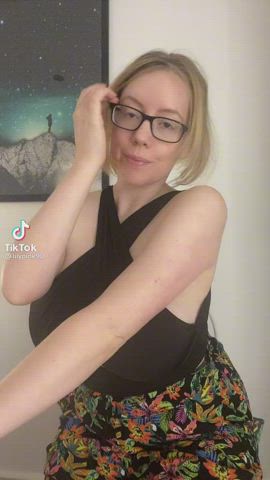 Interesting Top : video clip