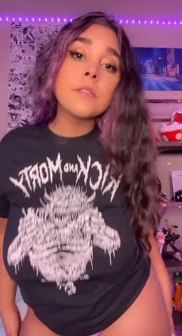 Would you fuck a legal teen like me raw? : video clip