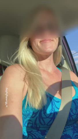 Suns out tits out [GIF]! : video clip