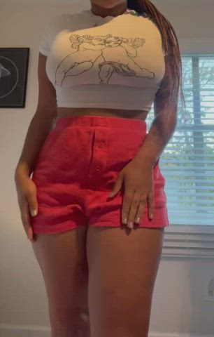 Do you want to make me jiggle? : video clip