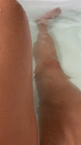 All clean for tonight! : video clip