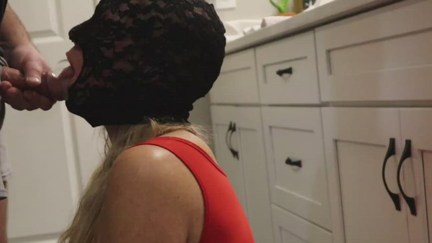 I love playing with his cum : video clip