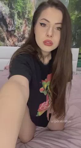 Can I taste your sausage? I’m hungry : video clip