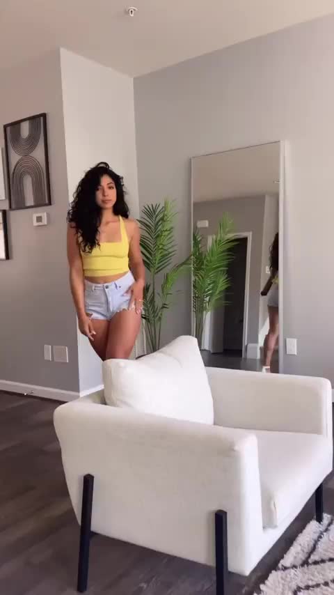 Need it in my mouth daily : video clip