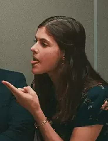Alexandra Daddario Lick her and she will cum : video clip