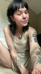 Cute and tattooed : video clip