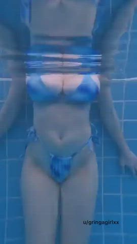 Water Ballet. : video clip