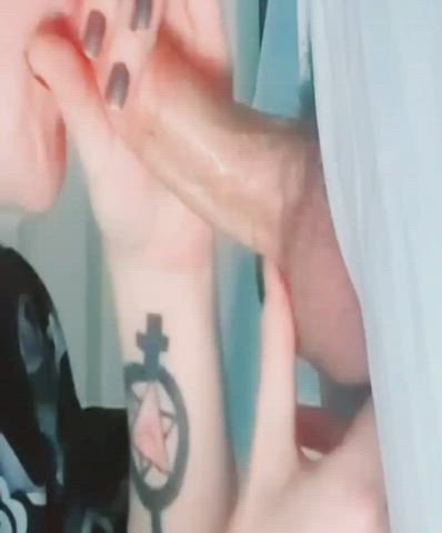 Maksym crossed two rivers to glaze my lips with this load, then travelled back home to his girlfriend. :) : video clip