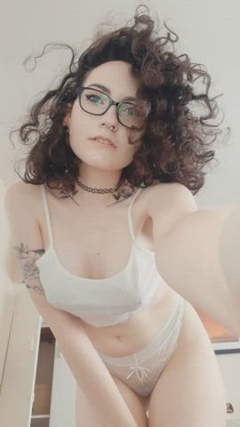 Hope you like my pale booty : video clip