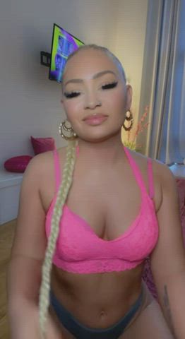 Are you ready to have some fun : video clip