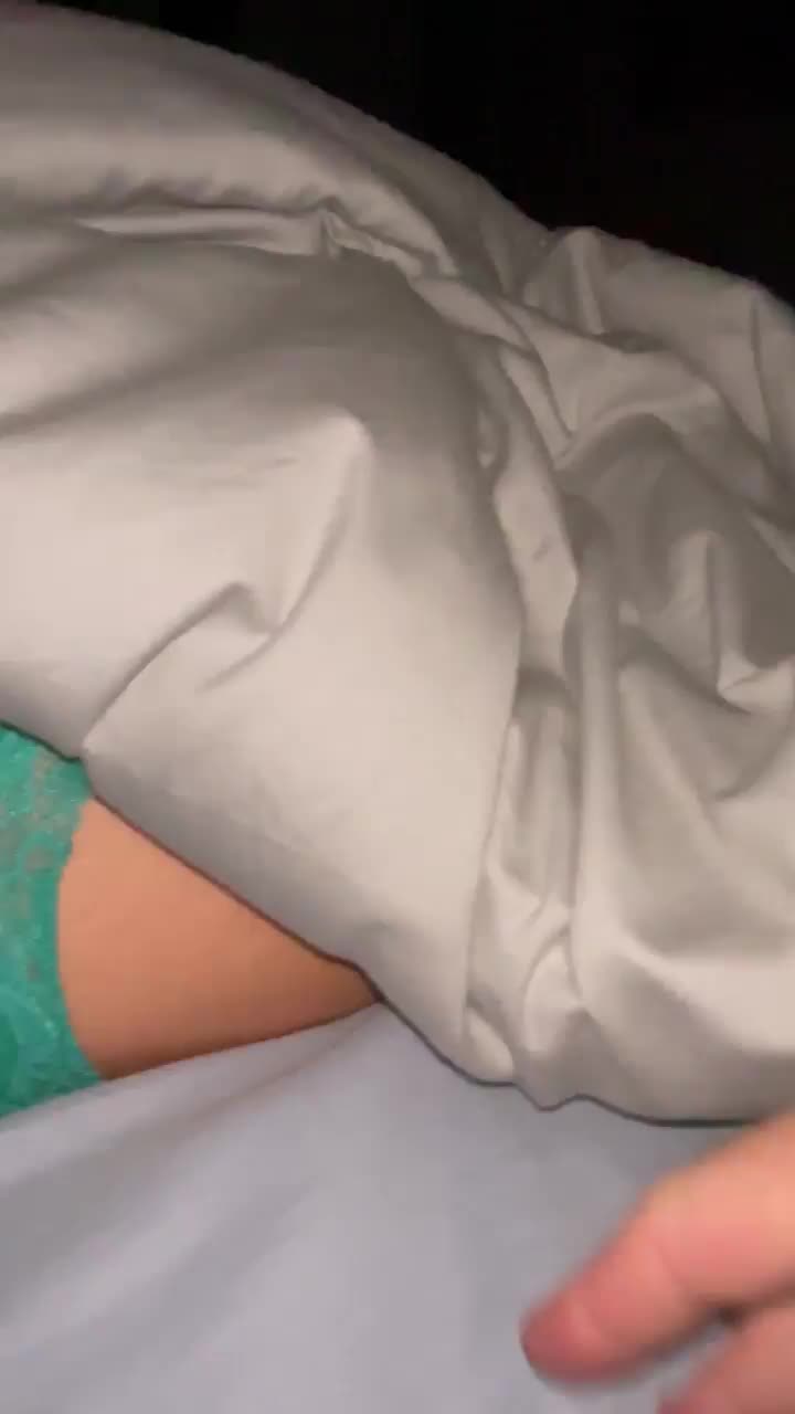 Would you rub my ass? : video clip