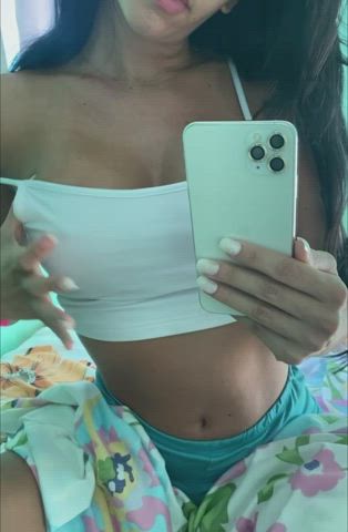 I hope you make enough ''movement'' to make my heavy tits bounce : video clip