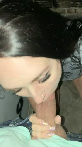 She had to make sure we were alone before swallowing my big dick : video clip