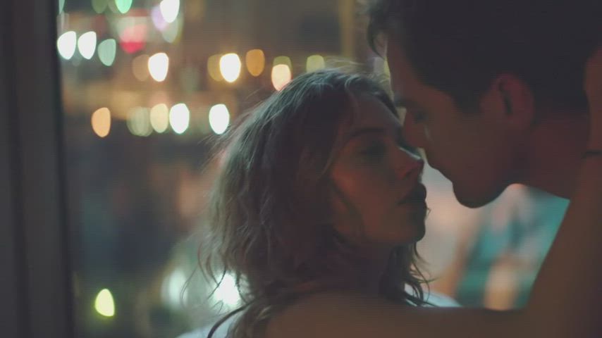 HELP ME FIND THIS MOVIE PLEASEE : video clip