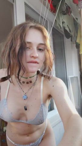 do you want to visit me? : video clip