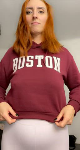 Would you squizze mommy tits : video clip