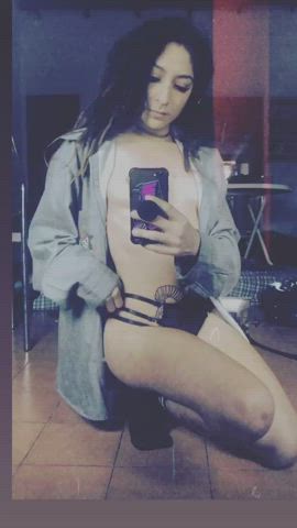 Would you fuck me hard in the morning?? : video clip