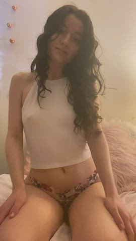 My nipples are subtlety showing : video clip
