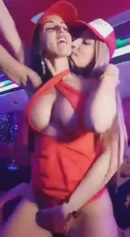 Festival sluts make my cock throb : video clip