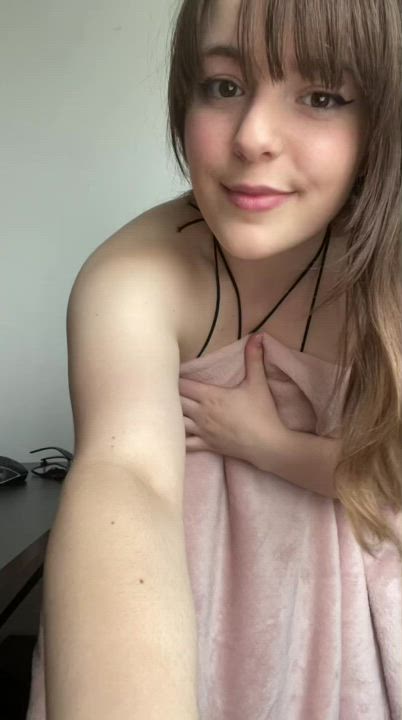 I bought the skimpiest bikini I could find, what do you think? :p : video clip
