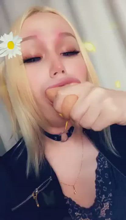 Amateur Pro or Hoe? : video clip