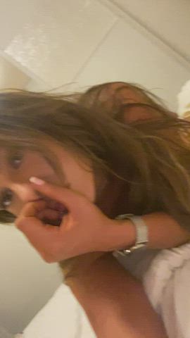 Would you love to cum me everymorning ? : video clip
