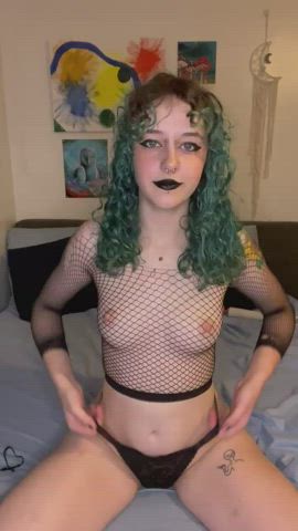 I hope you're jerking off to me right now : video clip
