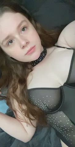 Would u eat my pussy? : video clip