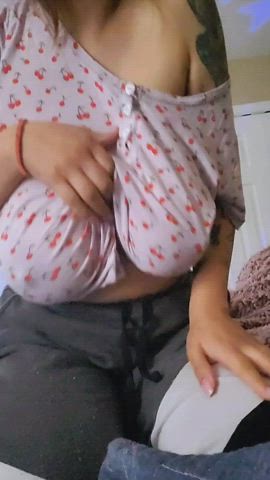 Made my own titty hammock. 🤪 : video clip