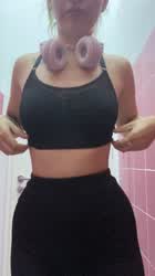 Getting naughty at the gym : video clip