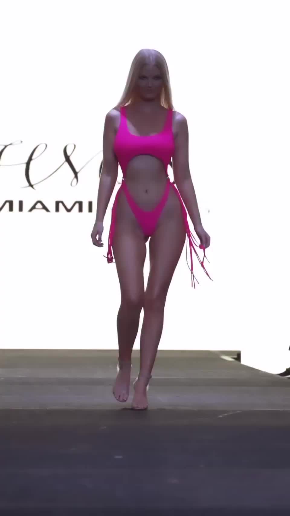Zienna Eve : video clip