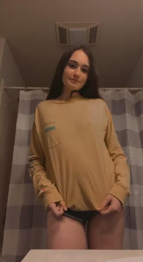Come shower with me😉💋 : video clip