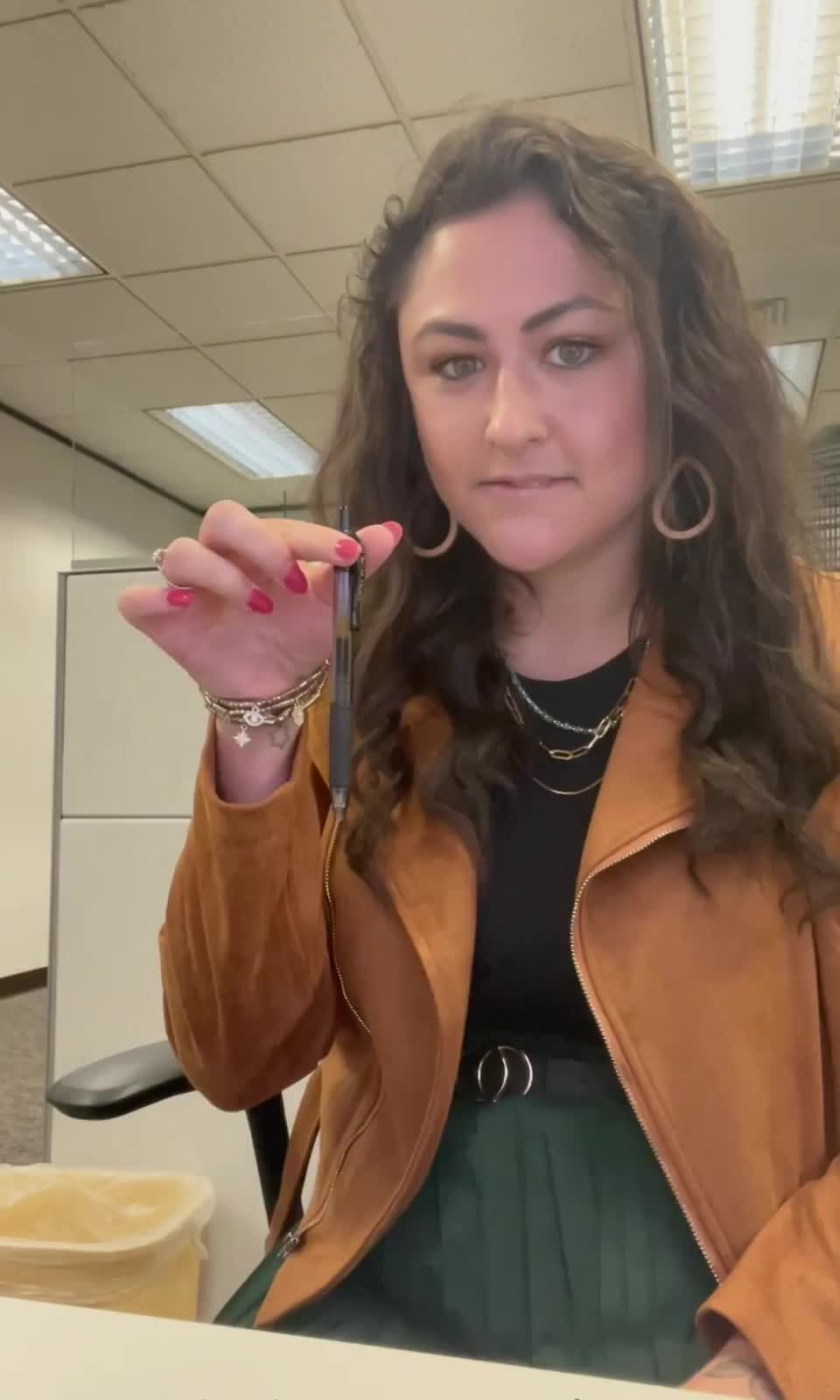 Whoopsie! : video clip