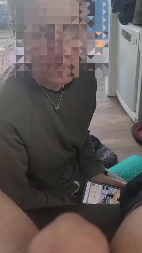 He is so excited to see me. : video clip