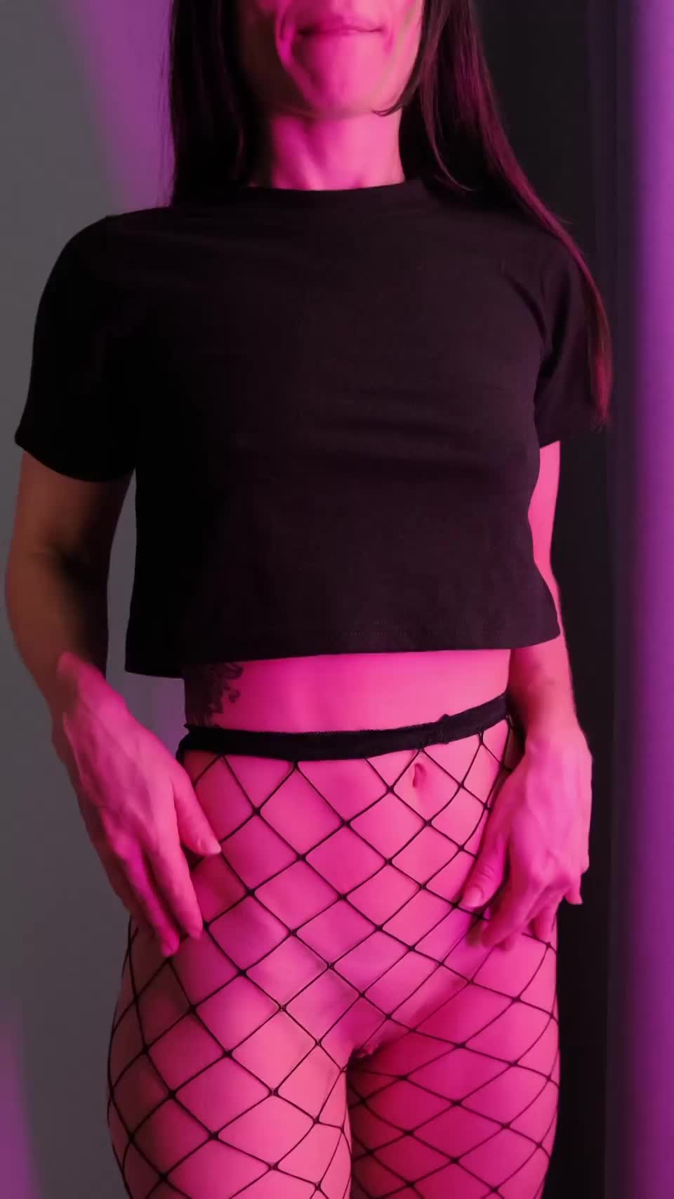 sexy girl in fishnet : video clip