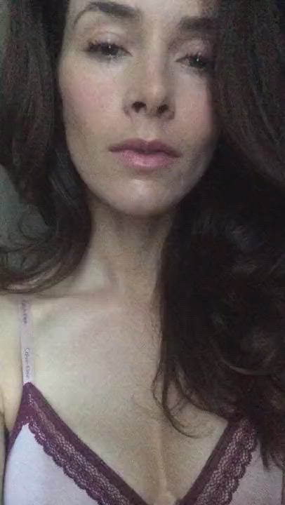[/R/Nsfw_xxvids] - Abigail Spencer Masturbating : video clip