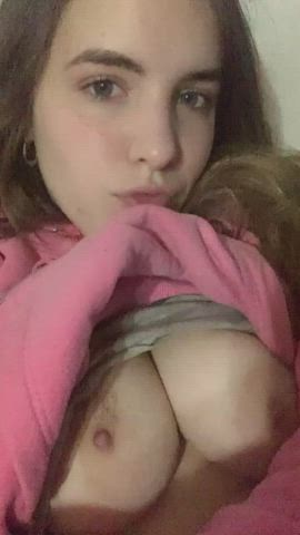 My tits need a massage... I need someone to help me with it : video clip
