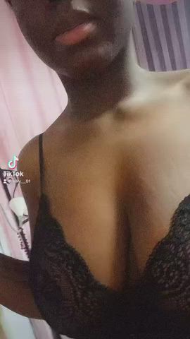 Wanna play with my big ass? : video clip