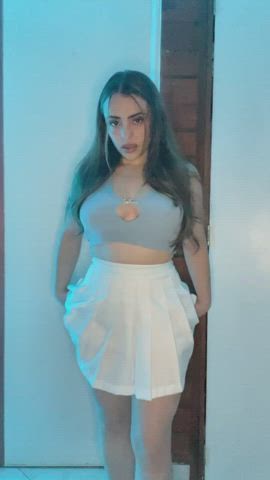 Can you remove my panties using your teeth? : video clip