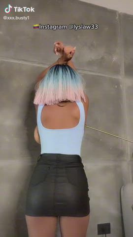 This tiktok slut knows how to properly tease goonsluts~ : video clip
