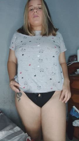 with these tits I would like to make you cum : video clip