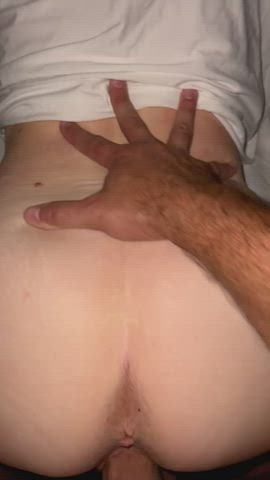 My tiny wife taking a pounding : video clip