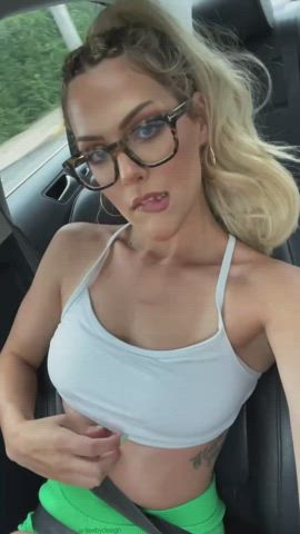 this one is for the guy who was just eye-fucking me at the gym 😘 [GIF] : video clip