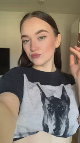 Heard smiling is important, i guess combining it with showing my booty is even better :P : video clip