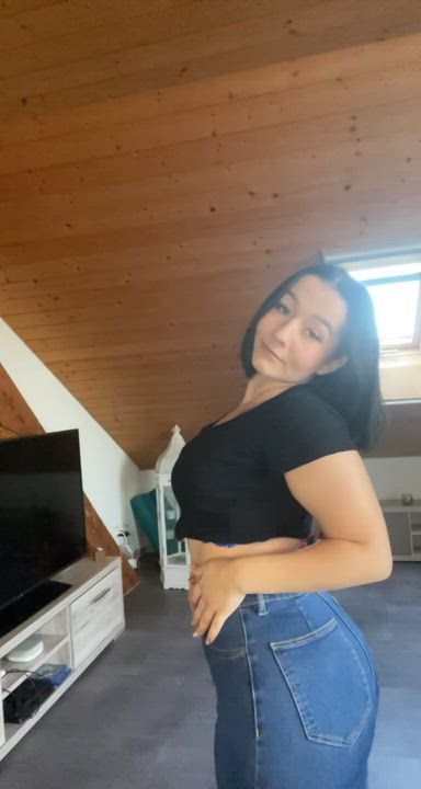 If even 4 guys likes this I will be happy and fuck myself anal🙈 (18) : video clip
