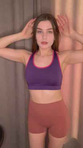 if you touch thse right spot, you can get all my juices : video clip